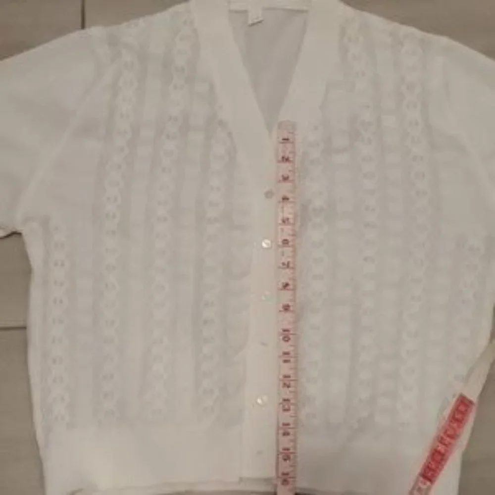 Vintage Woman's Sweater Cardigan Textured White Knit - Picture 8 of 10